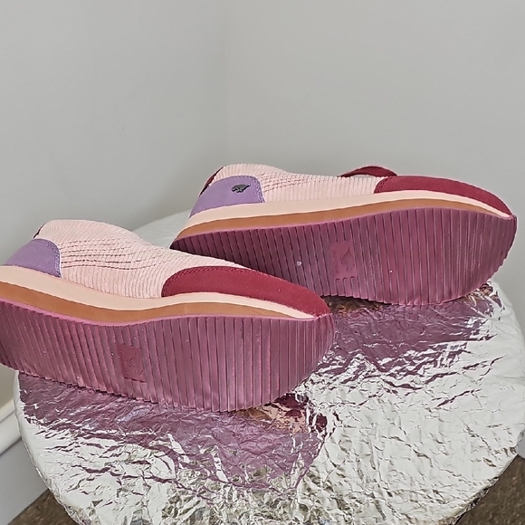 Rocket Dog Pink and Red Casual Sneakers - Picture 3 of 3